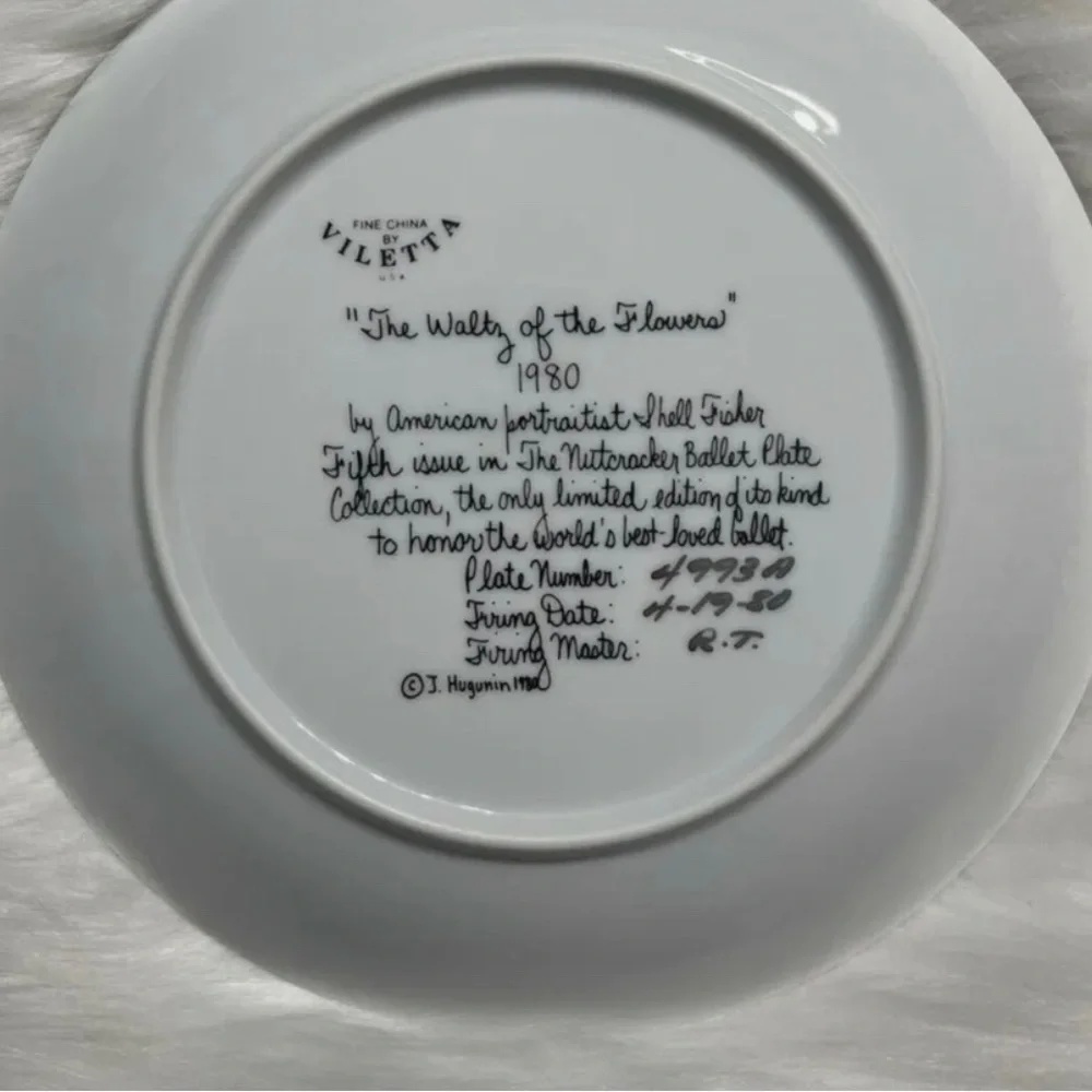 Plate V of the Nutcracker Ballet Collection—The Waltz of the Flowers 1980 - Picture 3 of 3